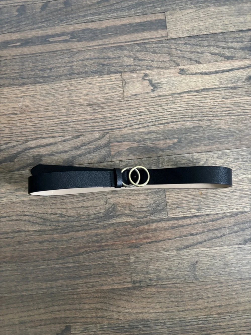 Classic Black Double-Ring Leather Women’s Belt